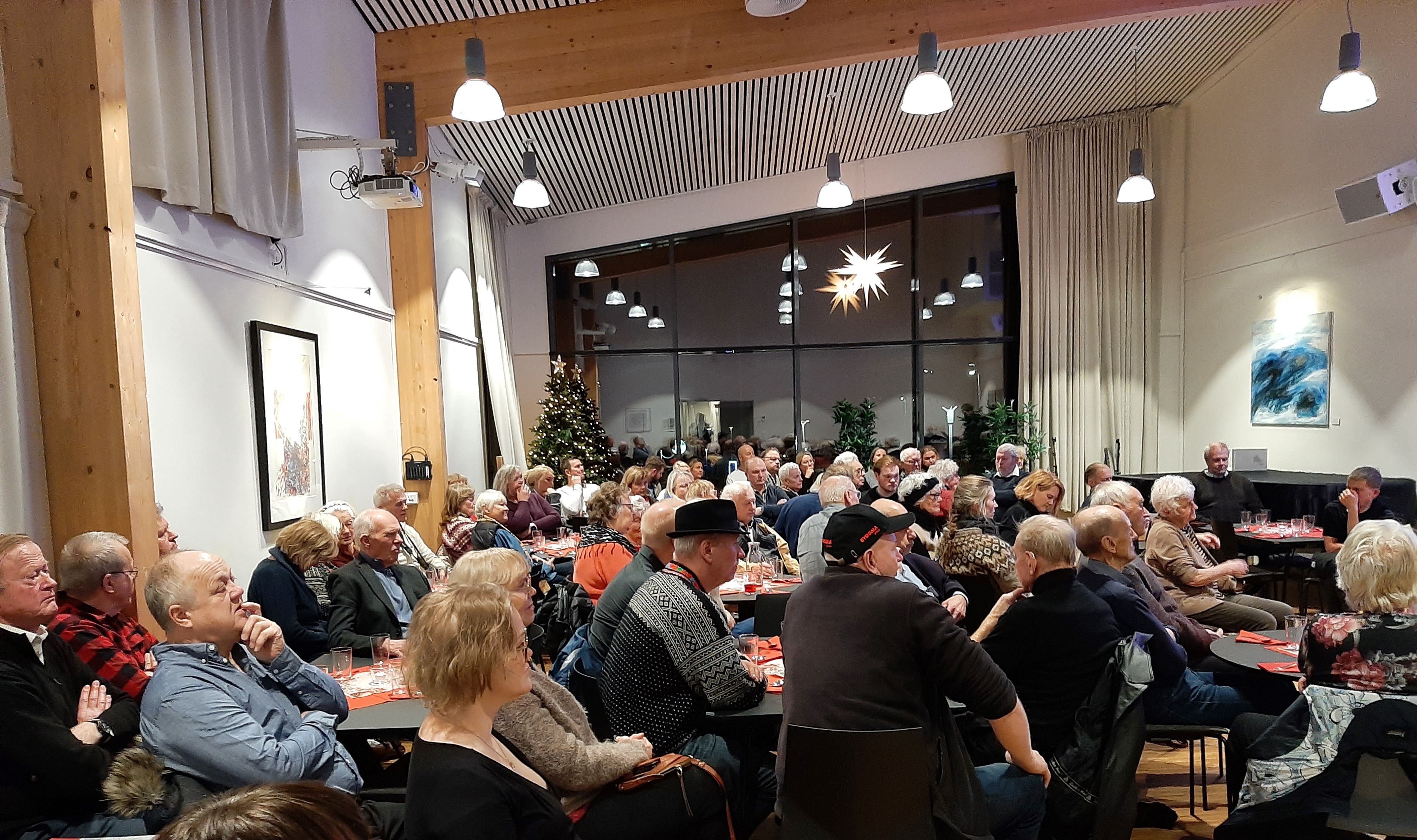 Bilete frå romjolsmøtet til Valle Mållag, i Sæbyggjen 29.12.2025.